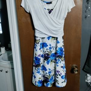 Tank top dress with flowers!